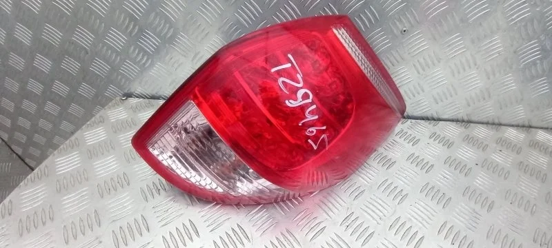 Фонарь задний правый Toyota Rav 4 (XA30) (2005-2014) 2006 8155142090 2.0 I 1AZFE