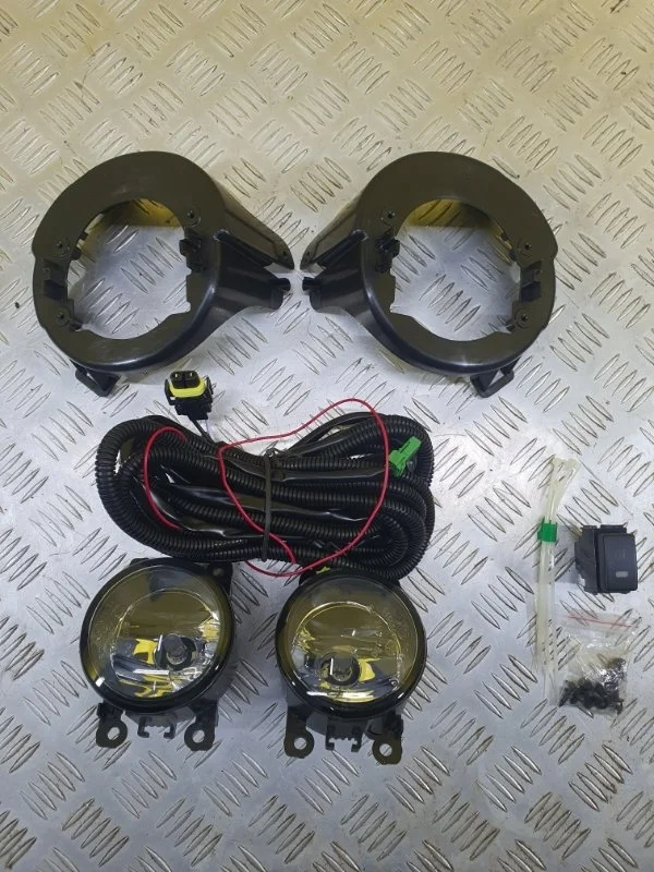 Фары противотуманные (комплект) Nissan Pathfinder (R51M) 2004-2013 2010 26150EA500