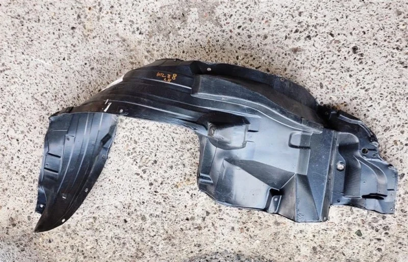 Защита арок передняя левая (подкрылок) Toyota Hilux (2015-2021) 2015 538050K150