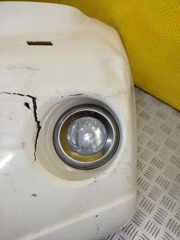 Фара противотуманная левая Toyota Land Cruiser Prado 150 (2009-2023) 2014 8122048051 3.0 D 1KDFTV