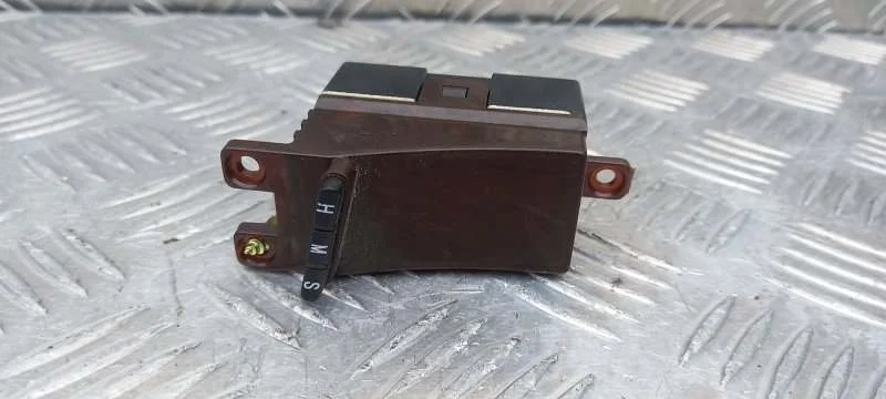 Часы Ssang Yong KYRON I (2007-2015) 2010 8111009010 2.0 D D20DT