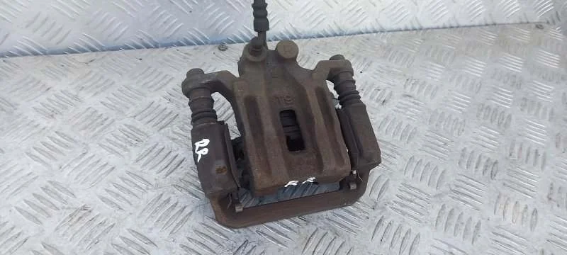 Суппорт задний правый Nissan Pathfinder (R51M) 2004-2013 2006 44011EB30A ВНЕДОРОЖНИК 2.5 D YD25DDTI