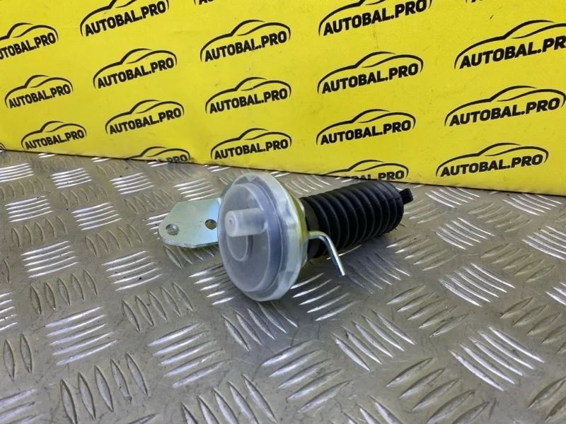 Актуатор включения переднего моста Mitsubishi L200 (2006-2015) 2010 MR453711