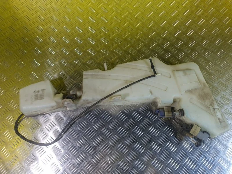 Бачок омывателя Nissan Pathfinder (R51M) 2004-2013 2005 28910EB320 ВНЕДОРОЖНИК 2.5 D YD25DDTI