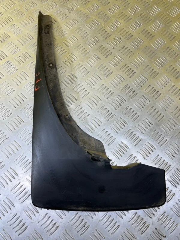 Брызговик передний левый Nissan Pathfinder (R51M) 2004-2013 2007 63851EB300 ВНЕДОРОЖНИК 2.5 D YD25DDTI