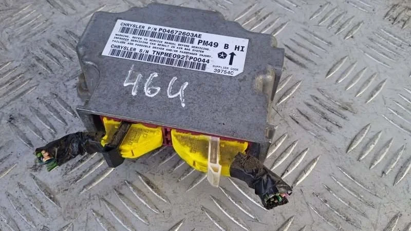 Блок AirBag Dodge Caliber I (2006-2012) 2007 P04672603AE 2.0 D ECD