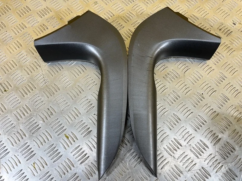 Накладка (кузов внутри) Toyota Rav 4 (XA30) (2005-2014) 2009 5883342020 2.0 I 3ZRFAE