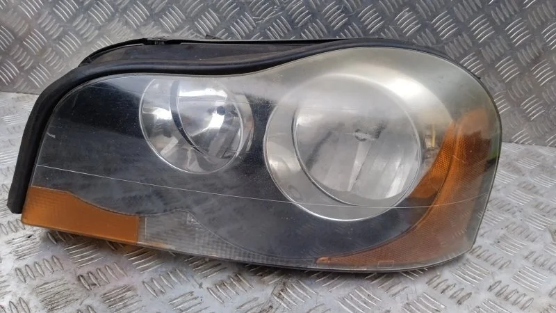 Фара левая Volvo Xc90 I (2002-2014) 2004 31290888