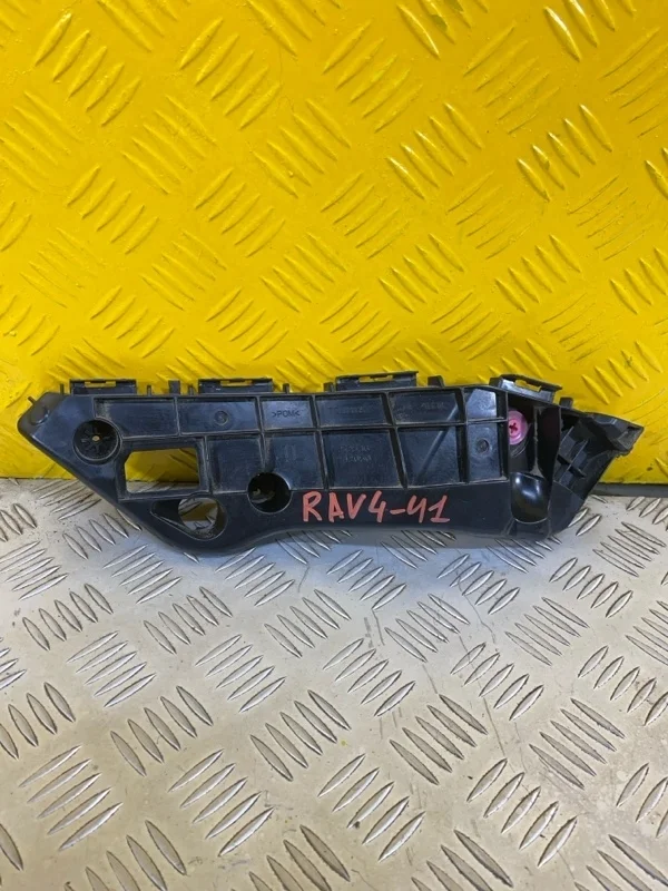 Крепление бампера переднего Toyota Rav 4 (CA40) (2012-2019) 2014 5253642050 ВНЕДОРОЖНИК 2.2 D