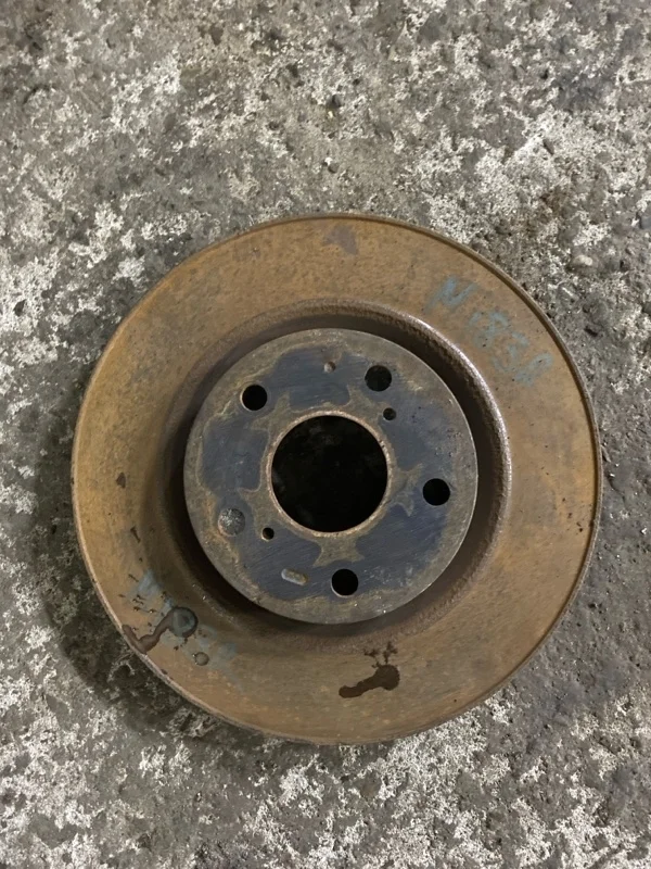 Диск тормозной передний Toyota Rav 4 (XA30) (2005-2014) 2009 4351242050 2.0 I 3ZRFAE