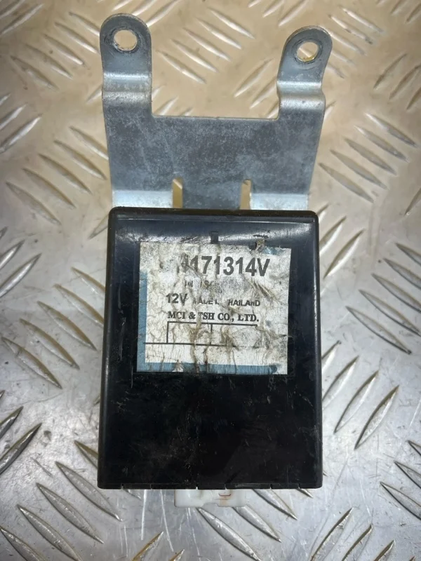 Блок управления стеклоподъемниками Mitsubishi L200 (2006-2015) 2012 C8DD500M ПИКАП 2.5 D 4D56