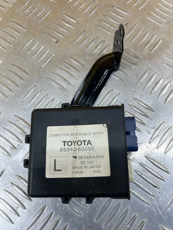 Блок управления стеклоочистителя (дворника) Toyota Land Cruiser 200 (2008-2021) 2008 8594360050 ВНЕДОРОЖНИК 4.5 D 1VDFTV