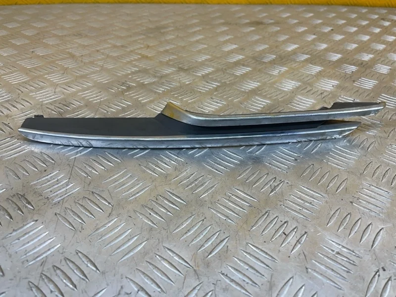 Накладка на бампер Bmw 3-Й Серии (F30) (2011-2015) 2012 51117279697