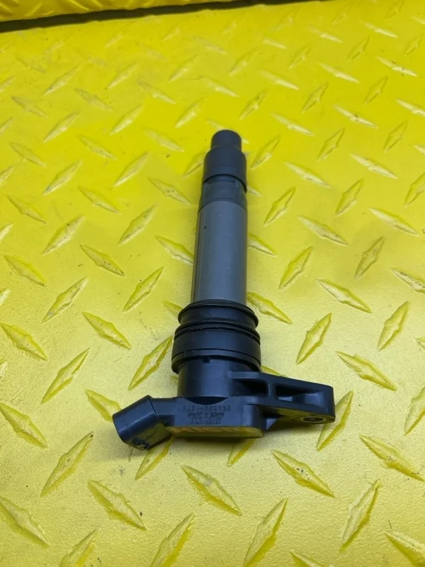 Катушка зажигания Land Rover Freelander II (2006-2014) 2007 0997001070 3.2 I B6324S