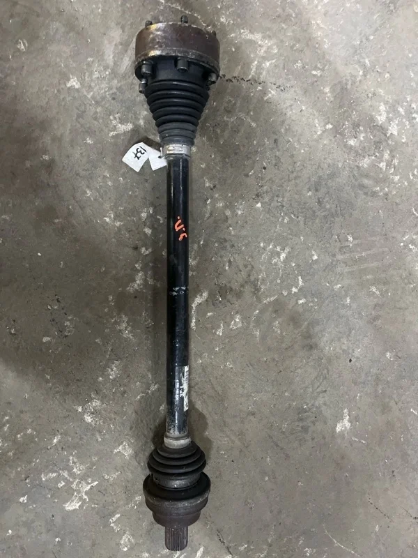 Полуось задняя (приводной вал, ШРУС) Volkswagen Beetle (A5) 2011> 2012 3C0501203F 2.0 I, левый