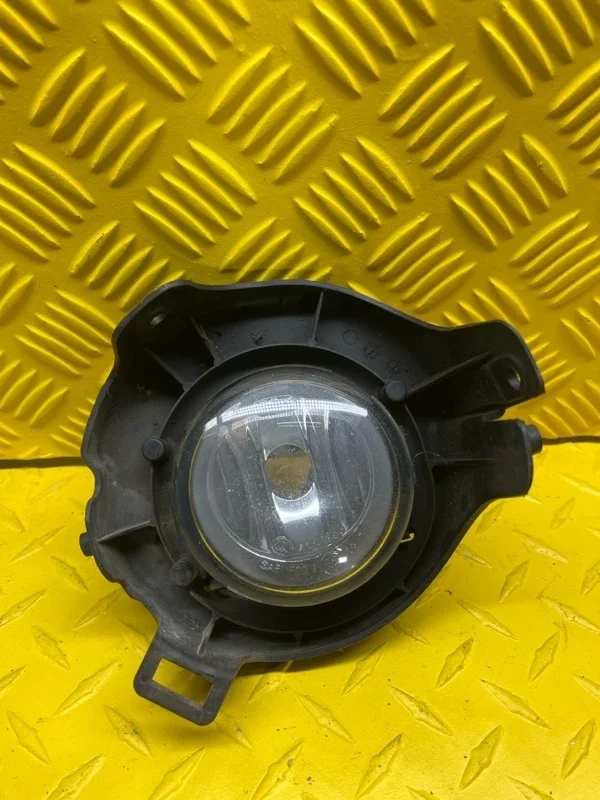 Фара противотуманная правая Nissan Pathfinder (R51M) 2004-2013 2009 26150EA500