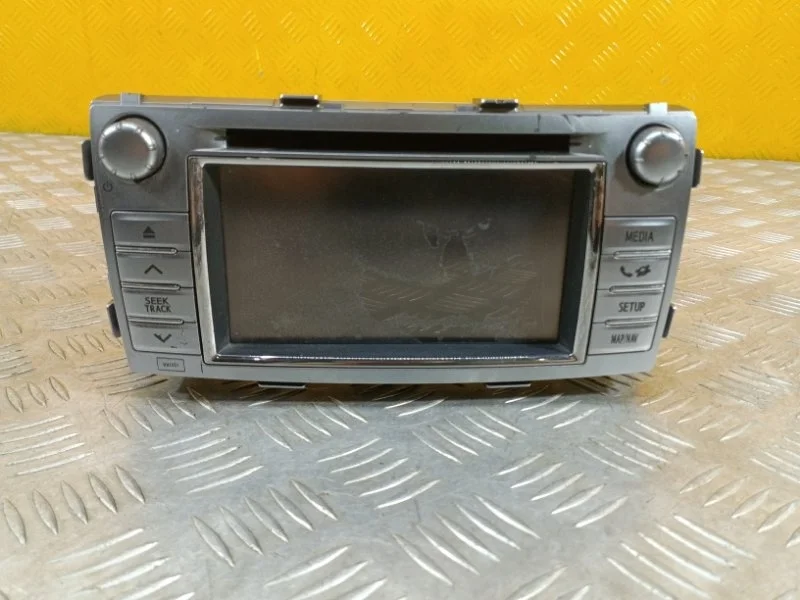 Магнитола Toyota Hilux (2005-2015) 2014 861400K411 ПИКАП 2.5 D 2KDFTV