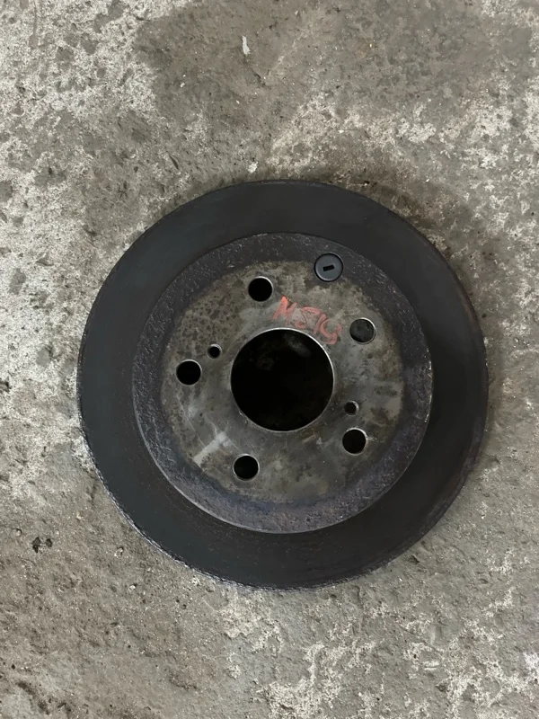 Диск тормозной задний Toyota Rav 4 (XA30) (2005-2014) 2006 4243142060 2.0 I 1AZFE