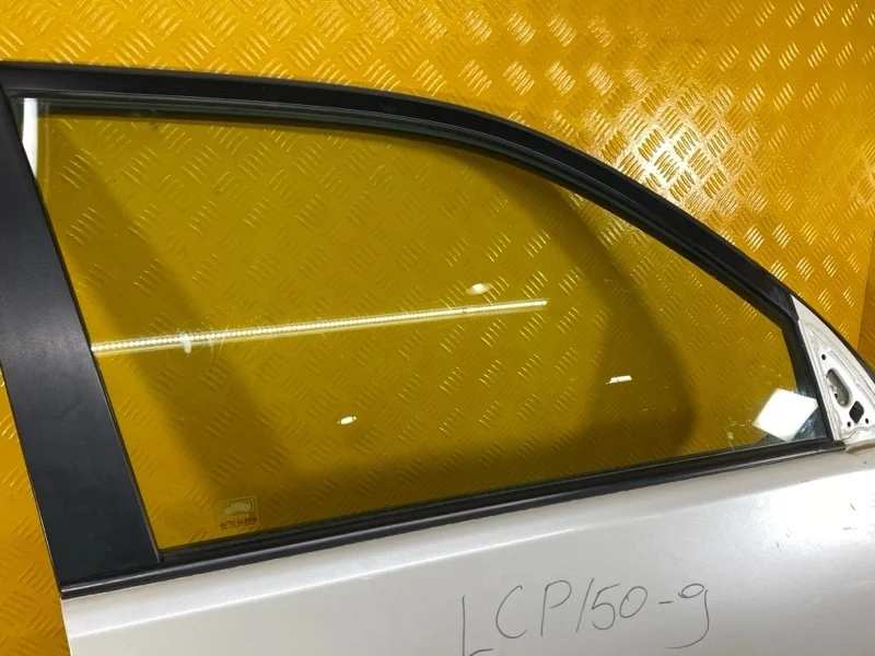 Стекло двери передней правой Toyota Land Cruiser Prado 150 (2009-2023) 2014 6810160570 3.0 D 1KDFTV