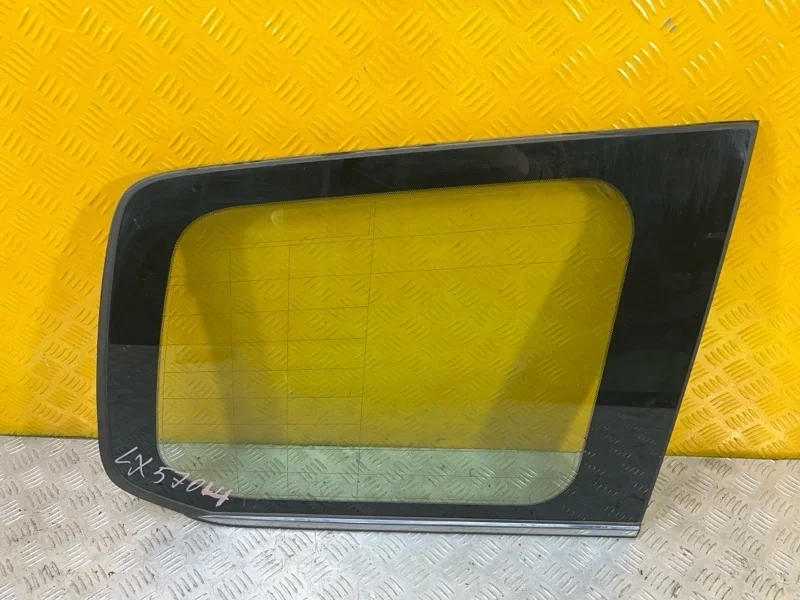 Стекло кузовное боковое правое Lexus Lx 570 (2007-2022) 2010 6271060B61 5.7 I 3URFE
