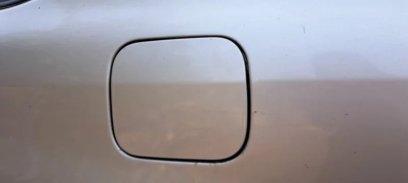Лючок топливного бака Lexus RX 300 (2003-2008) 2003 7735048040 ВНЕДОРОЖНИК 3.0 I 1MZFE