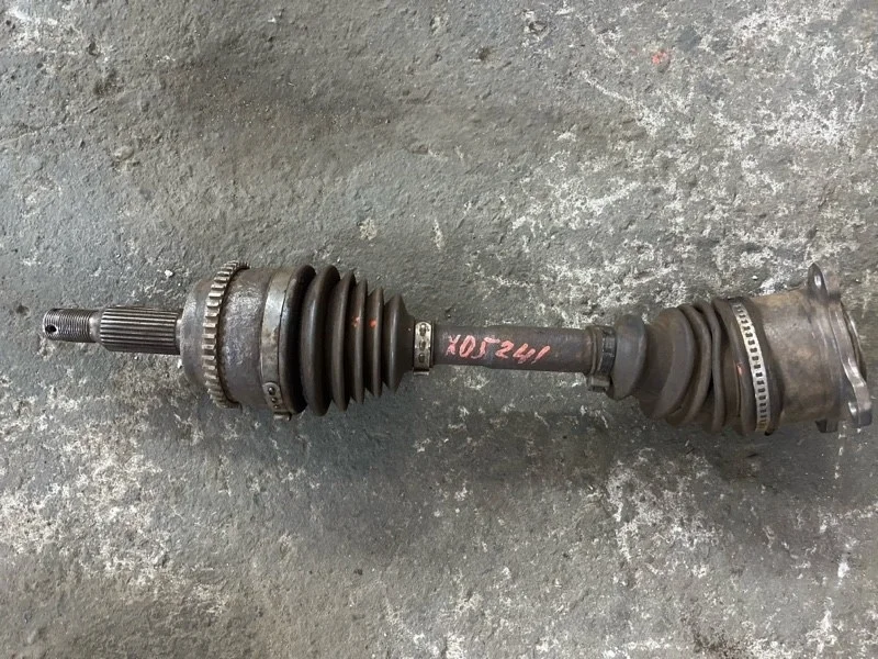 Полуось передняя левая (приводной вал, ШРУС) Mitsubishi L200 (2006-2015) 2007 MR580692 2.5 D 4D56