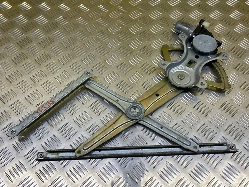 Стеклоподъемник электр. передний левый Mitsubishi L200 (2006-2015) 2006 MN182353 2.5 D 4D56