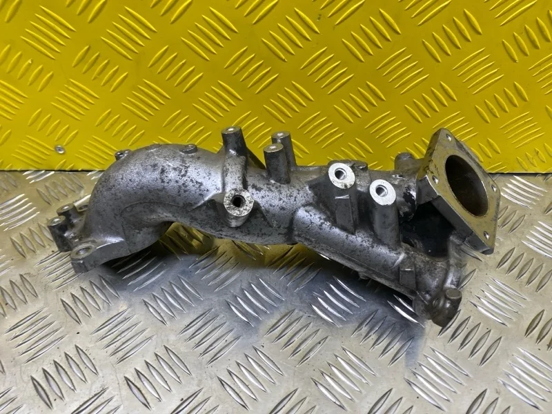 Коллектор впускной Nissan Navara (D40) 2004-2015 2011 140035X01A 2.5 D YD25DDTI