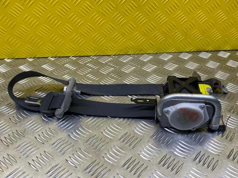 Ремень безопасности с пиропатроном Mitsubishi L200 (2006-2015) 2006 TTCAF2MS038 2.5 D 4D56