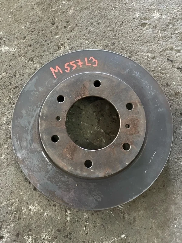 Диск тормозной передний Mitsubishi L200 (2006-2015) 2008 MN102276 2.5 D 4D56