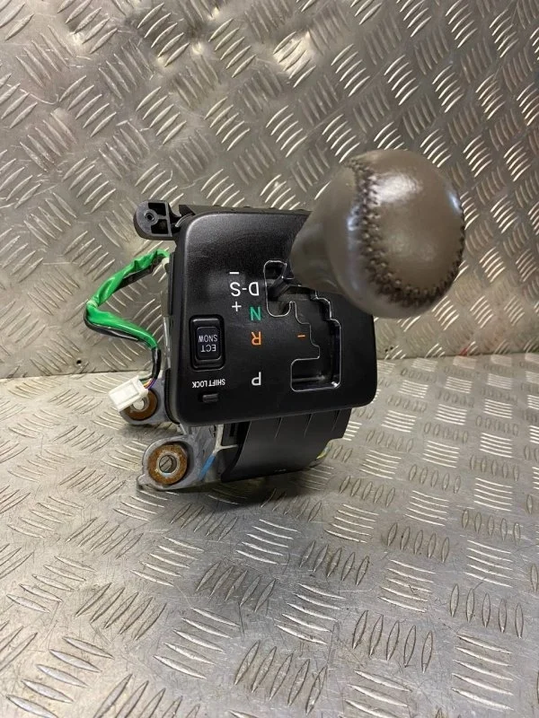 Селектор АКПП Lexus RX 300 (2003-2008) 2003 3356048110 ВНЕДОРОЖНИК 3.0 I 1MZFE