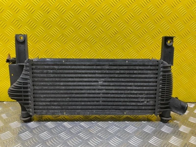 Интеркулер Nissan Navara (D40) 2004-2015 2010 14461EB360 ПИКАП 2.5 D