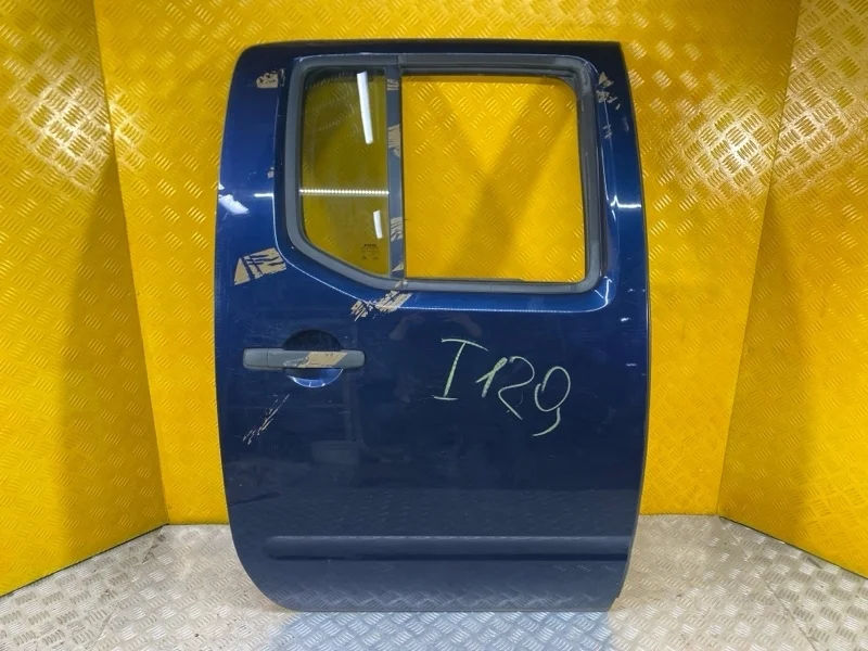 Дверь задняя правая Nissan Navara (D40) 2004-2015 2010 82100EB30J ПИКАП 2.5 D YD25DDTI