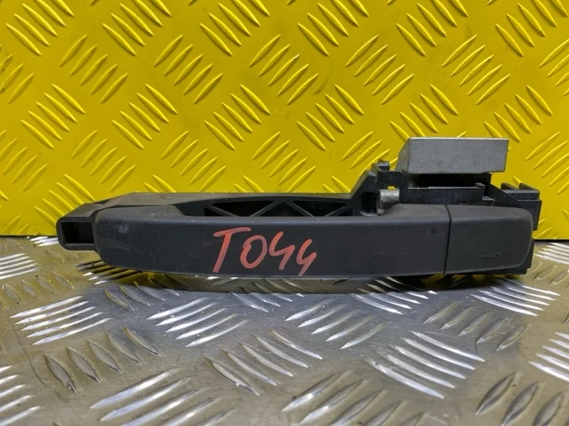 Ручка двери наружная передняя левая Nissan Navara (D40) 2004-2015 2010 80640EB100 ПИКАП 2.5 D YD25DDTI