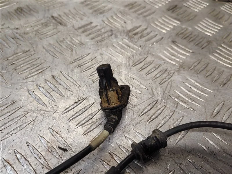 Датчик ABS Kia Sportage III SL (2010-2016) 2013 956713W300 2.0 I G4KD, передний правый