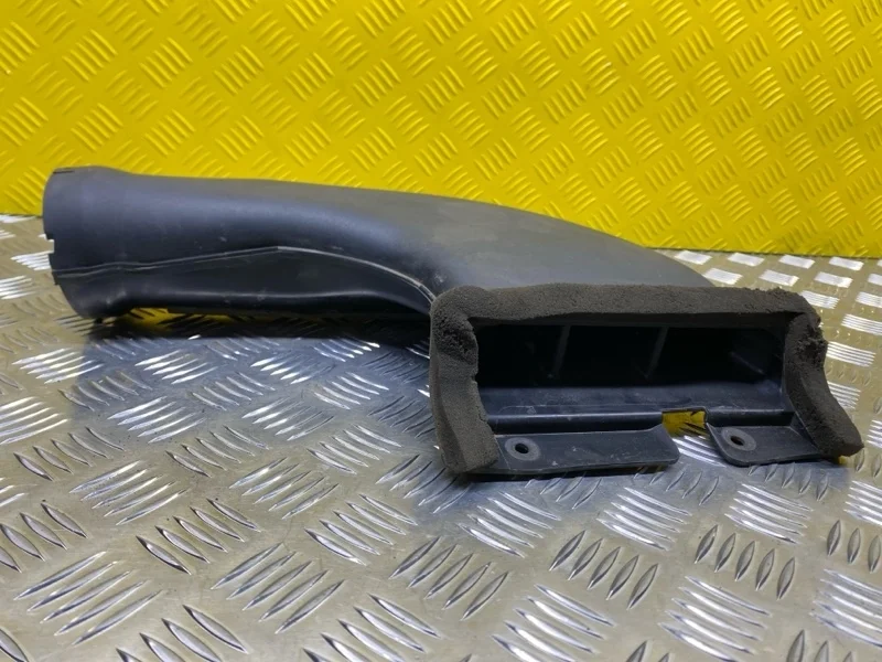 Патрубок воздушного фильтра Mitsubishi Pajero IV (2006-2019) 2007 MR431309 ВНЕДОРОЖНИК 3.8 I