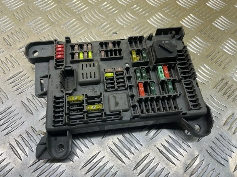Блок предохранителей BMW X5 E70 (2006—2013) 2013 61146931687 3.0 D N57
