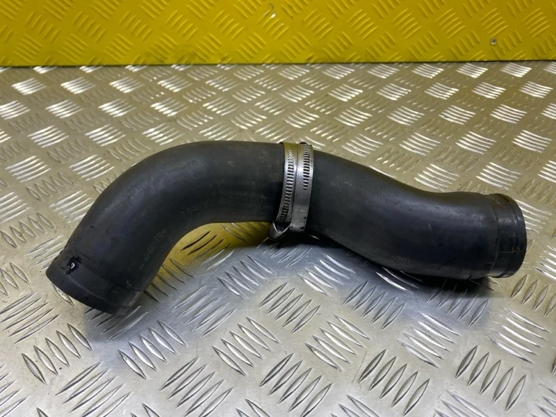 Патрубок интеркулера Nissan Pathfinder (R51M) 2004-2013 2006 14463EB316 ВНЕДОРОЖНИК 2.5 D YD25DDTI