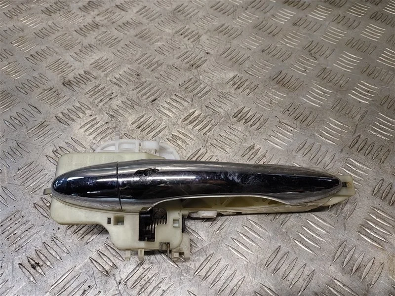 Ручка двери наружная передняя правая Kia Sportage III SL (2010-2016) 2013 826613W010 2.0 I G4KD