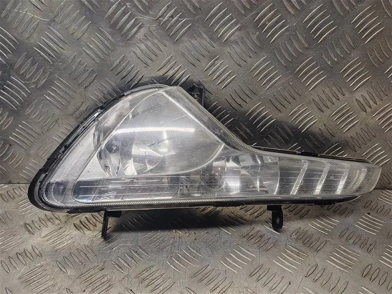 Фара противотуманная левая Kia Sportage III SL (2010-2016) 2013 922013W200 2.0 I G4KD