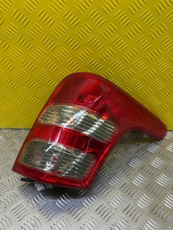 Фонарь задний правый Fiat Fullback 2015 - 2020 2017 8330A944 ПИКАП 2.4 D KT0T