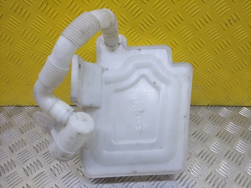 Бачок омывателя Volkswagen Golf VI 2008-2013 2011 1K0955453S 2.5 I