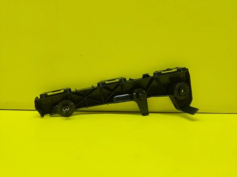 Кронштейн переднего бампера левый Toyota Hilux (2005-2015) 2013 521160K060