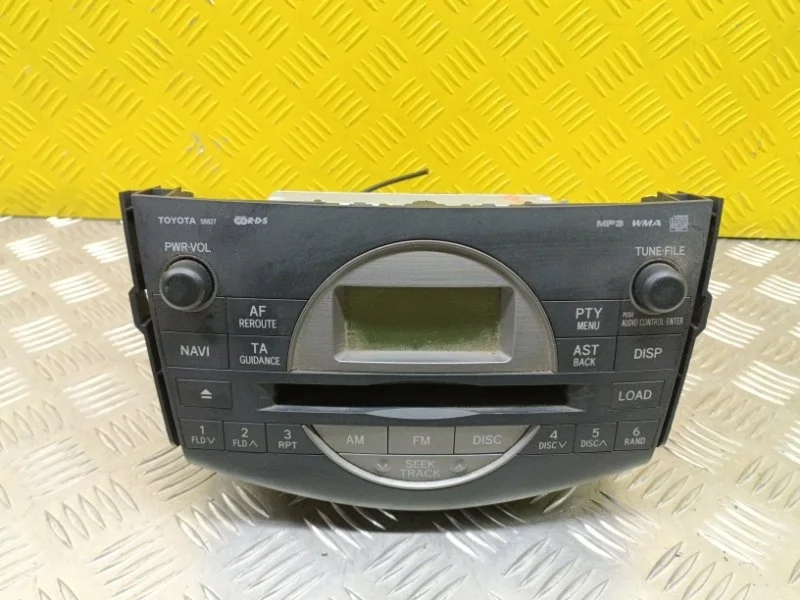 Магнитола Toyota Rav 4 (Xa30) (2005-2014) 2006 8612042220 2.0 I 1AZFE