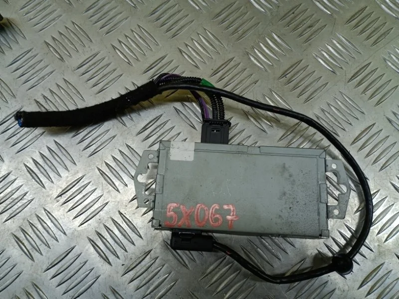 Блок электронный Land Rover Range Rover Sport I 2005-2013 2010 AH4218C941AG 3.0 D SDV6