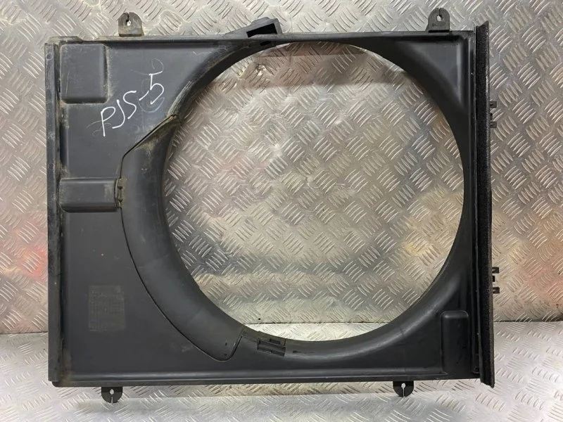 Диффузор вентилятора Mitsubishi Pajero Sport II (2008-2017) 2011 MN135054 ВНЕДОРОЖНИК 2.5 D 4D56