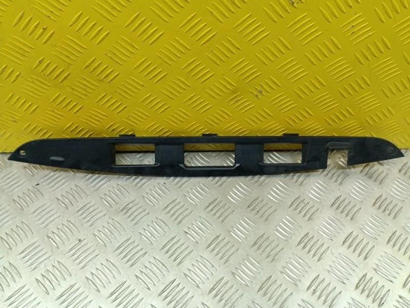 Накладка двери (крышки) багажника Infiniti FX 30D ( 2002-2013) 2012 908171CA0A 3.0 D V9X