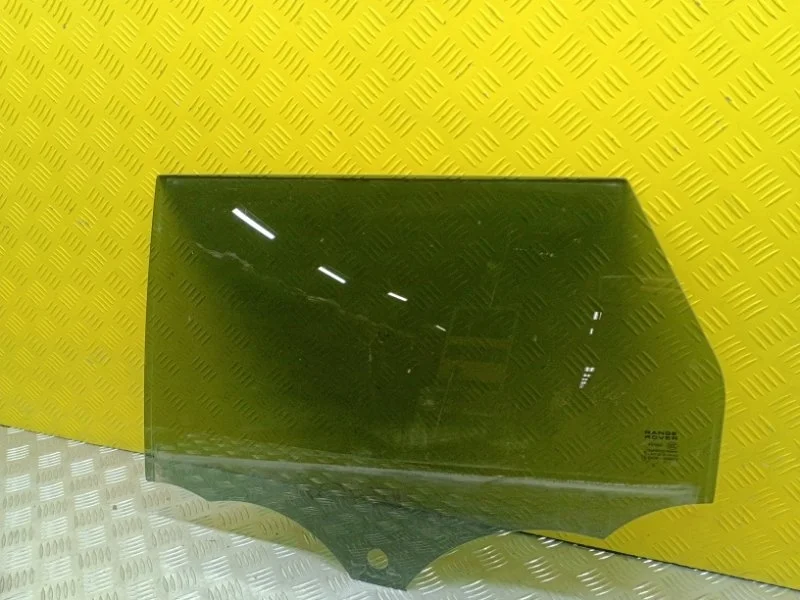 Стекло двери задней левой Land Rover Range Rover Evoque I (2011-2018) 2015 LR026715 2.2 D