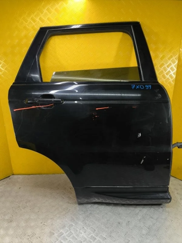 Стекло двери задней правой Land Rover Range Rover Sport II (2013-2022) 2016 LR043951 3.0 D SDV6
