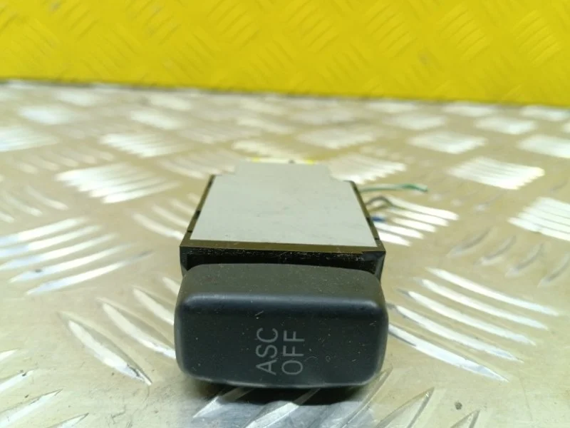 Кнопка антипробуксовочной системы Mitsubishi L200 (2006-2015) 2009 8602A009 ПИКАП 2.5 D 4D56